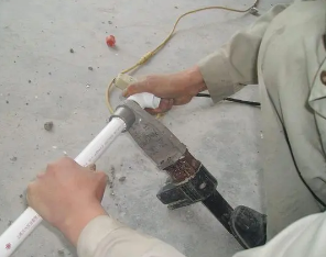 满城县漏水维修电话